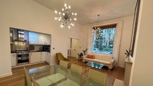 Interior - Victorian Charm Maisonette (London)