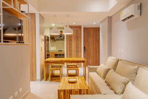 TV, offices - New luxury Loft in Rodadero S304 (Gaira)