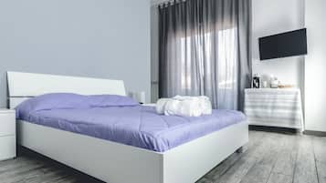 2 Schlafzimmer, Schreibtisch, Bügeleisen/Bügelbrett, WLAN