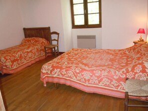 2 bedrooms