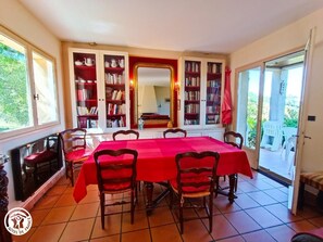 Dining - Maison du Barry - DOUELLE (DOUELLE)