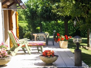 Outdoor dining - 46G11328 - LACAVE - Gîte (LACAVE)