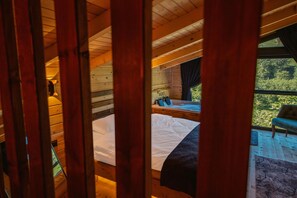 1 bedroom, desk, free WiFi