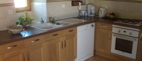 Mikrowelle, Geschirrspüler