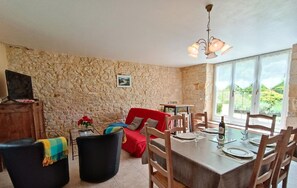 Dining - Gite de l Ourajou - Salviac (SALVIAC)