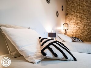 2 bedrooms, free WiFi - Gîte Seijo - Saint Sozy (SAINT SOZY)