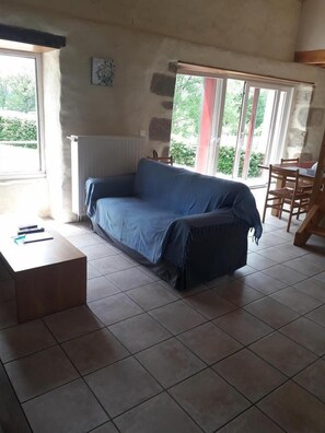 Fernseher, Kamin