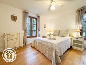 2 chambres, accès au Wi-Fi (inclus)