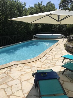 A heated pool - Le Mazet - SAINT MEDARD (SAINT-MEDARD)