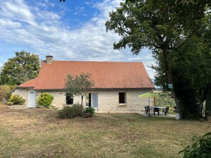 Exterior - AT THE HEART OF TOURIST ATTRACTIONS (MONTAMEL)