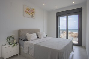 2 soverom, strykejern/-brett, wi-fi (inkludert) og sengetøy