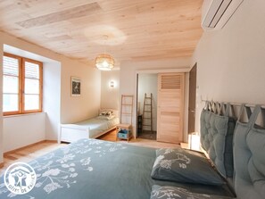 4 chambres, accès au Wi-Fi (inclus)