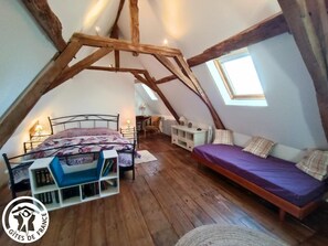 2 bedrooms, free WiFi