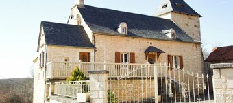 46g11847 - Gignac - Gîte