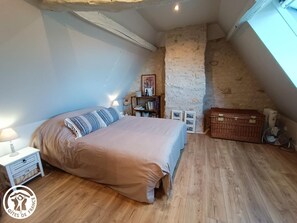3 bedrooms - Gîtes de France® - La Maison de Vaillac (COEUR-DE-CAUSSE)