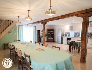 Dining - Gîtes de France® - Terra (CREGOLS)