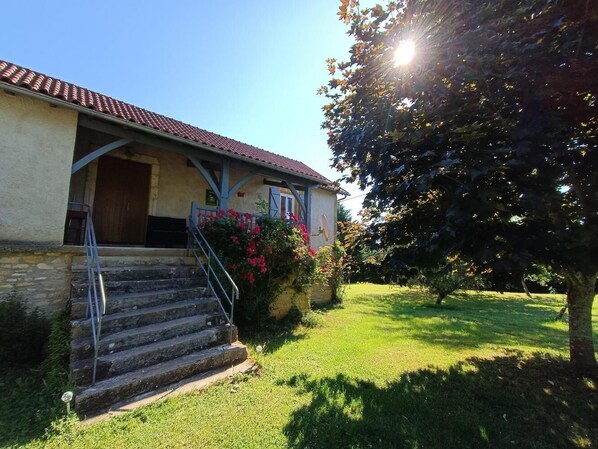 Exterior - Gîte du Brugayrou - LEOBARD (LEOBARD)