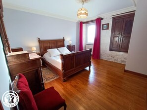 3 habitaciones y wifi gratis