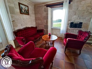 TV, fireplace, foosball - Les Roches - PERN L'HOSPITALET (PERN)