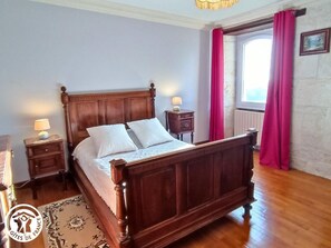 3 bedrooms, free WiFi - Les Roches - PERN L'HOSPITALET (PERN)