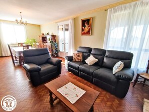 TV - Gîte Lacombrade - Sabadel Latronquiere (SABADEL LATRONQUIERE)