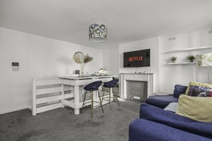 House | 3 bedrooms - Myrtle Cottage With Free Parking By My Getaways (Hove)