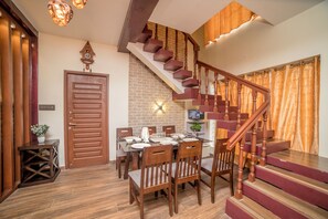 Villa, 3 Bedrooms | Living area | 35-inch LED TV with satellite channels - CozyVillas (Ootacamund)