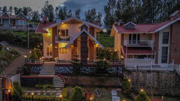 Villa, 3 Bedrooms | 3 bedrooms, free WiFi, bed sheets