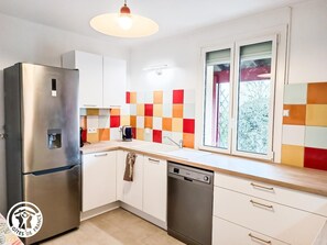 Fridge, microwave, dishwasher