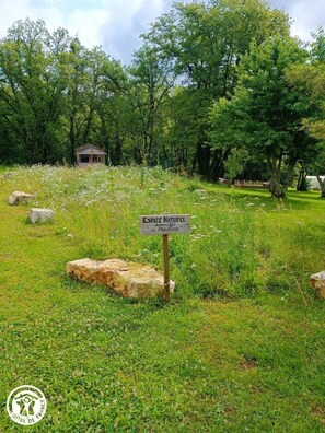 Property grounds - Le Pigeonnier - FLAUJAC POUJOLS (FLAUJAC POUJOLS)