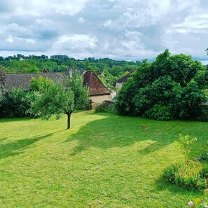 Property grounds - Le Clos Saint Saturnin 4 persons (LE BOURG)