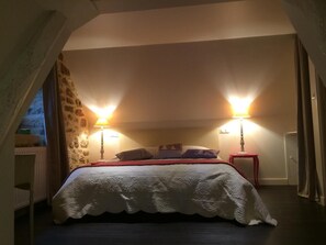 2 bedrooms, free WiFi