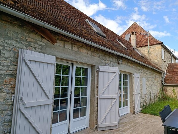 Exterior - Longère (traditional long house) - SAINT-MICHEL-DE-BANNIERES (SAINT-MICHEL-DE-BANNIERES)