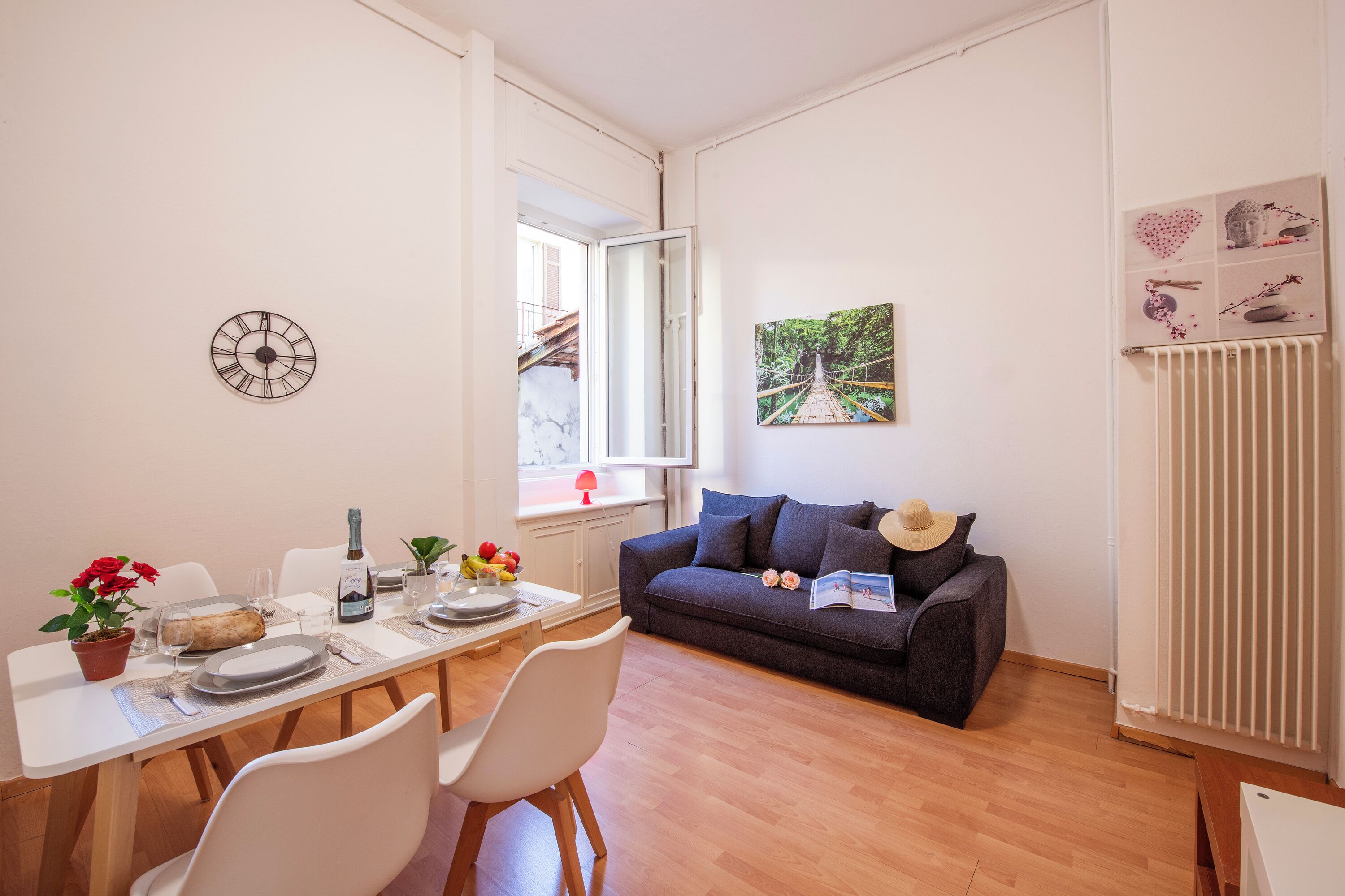 Standaard appartement, 1 slaapkamer, magnetron (Ferienhaus in Lugano) | Woonruimte | Een flatscreentelevisie