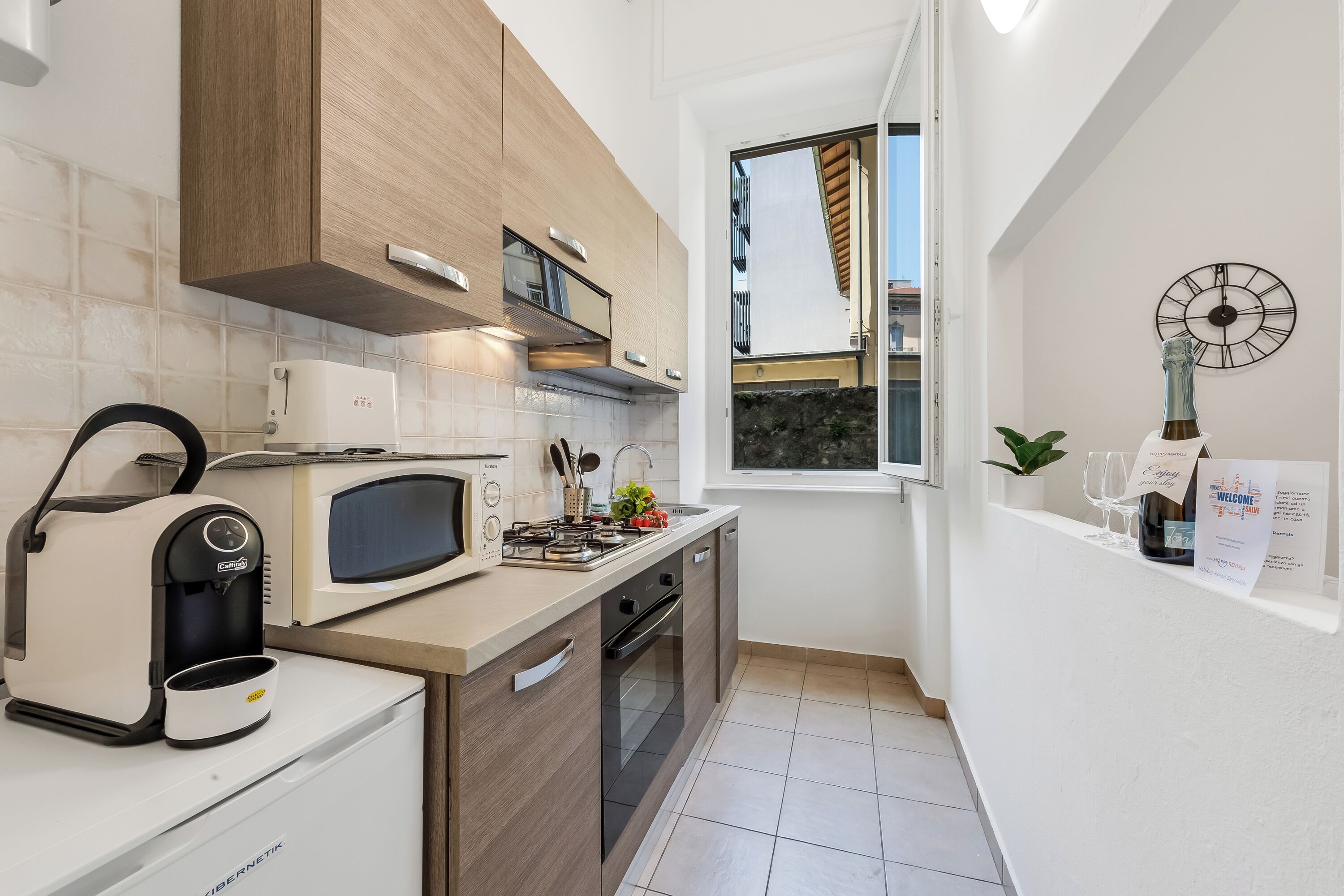 Apartamento standard, vários quartos (Ferienhaus in Lugano) | Cozinha privada | Geladeira, micro-ondas, fogão, cooktop