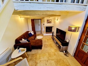 TV, fireplace - La Bergerie - PRAYSSAC (PRAYSSAC)