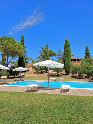 Pool - Borgo Melograno - SOL Diesis Apartment (Toscana)