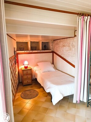 1 bedroom, free WiFi