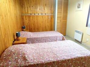 2 bedrooms, free WiFi