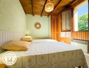 2 bedrooms, free WiFi - Gîtes de France® - Le Grillon (SOUSCEYRAC EN QUERCY)