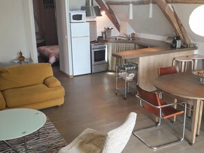 Interior - Gîtes de France® - The Demolished Barn (ASSIER)
