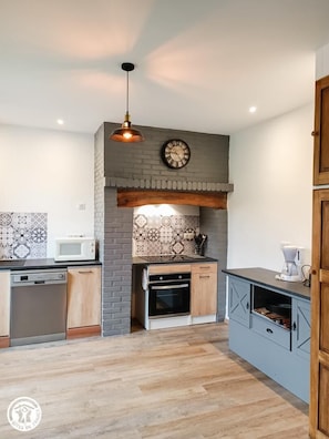 Microondas y lavavajillas