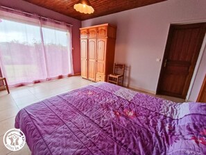 4 bedrooms