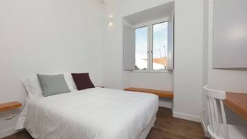 4 chambres, Wi-Fi gratuit, draps fournis