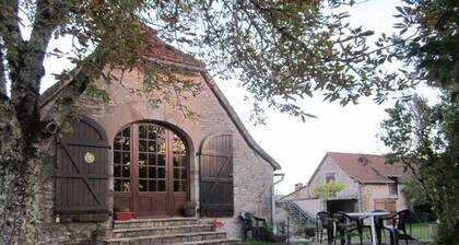gite de la grange - MARCILHAC-SUR-CELE