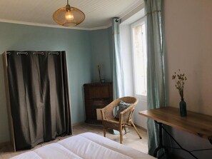 3 bedrooms