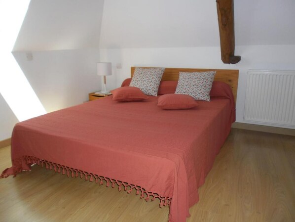 2 bedrooms, free WiFi