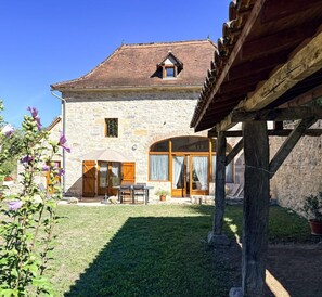 Exterior - Gîtes de France® - Laginestière Guesthouse (CREGOLS)