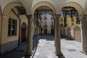 Exterior detail - Casa Savoia by Wonderful Italy (Turin)