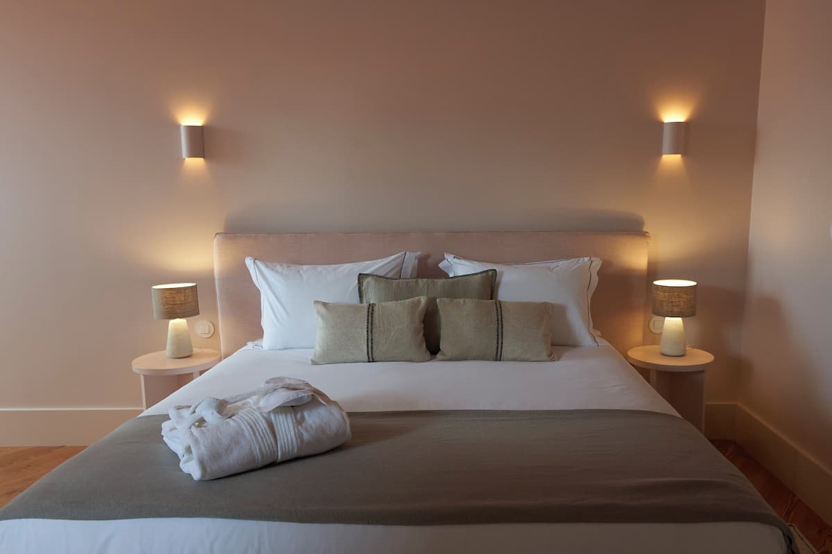 Superior-Doppel- oder -Zweibettzimmer